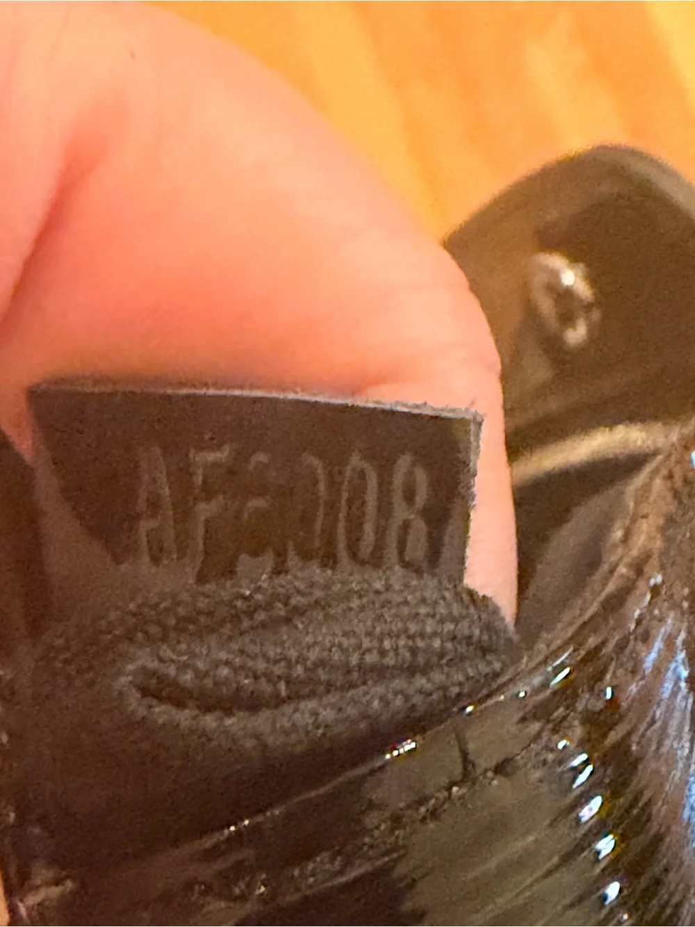 Louis Vuitton electric epi Brea: damaged